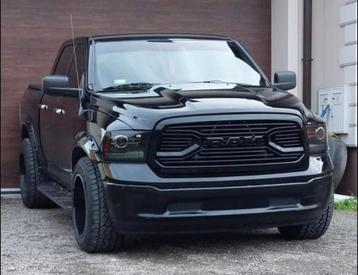 Dodge RAM 1500 Gen. 4 2013-2018 Grill zwart glans NIEUW beschikbaar voor biedingen