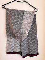 Gucci dubbelzijdige sjaal Origineel, Kleding | Dames, Mutsen, Sjaals en Handschoenen, Ophalen of Verzenden, Zo goed als nieuw