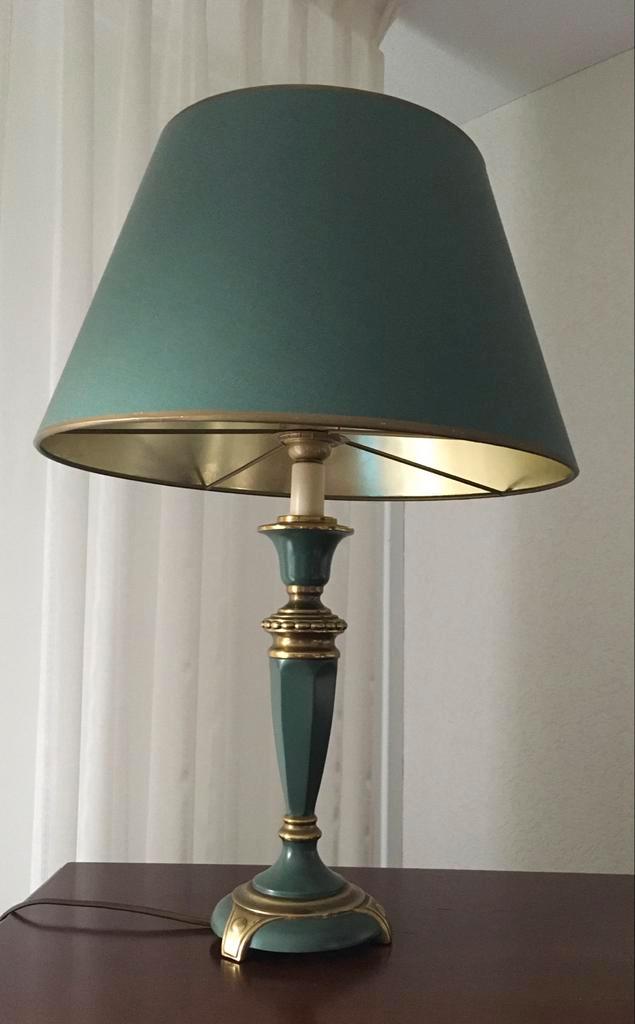 Vintage Groene Tafellamp met Gouden Details, Huis en Inrichting, Lampen | Vloerlampen, Zo goed als nieuw, Minder dan 100 cm, Metaal