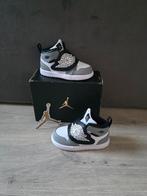 Nike sky jordan 1 maat 25 nieuw, Kinderen en Baby's, Kinderkleding | Schoenen en Sokken, Ophalen, Nieuw, Jongen of Meisje, Schoenen