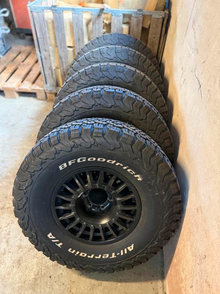 Toyota Landcruiser Braid Velgen inclusief BF Goodrich Banden, Auto-onderdelen, Banden en Velgen, Banden en Velgen, All Season