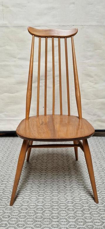 vintage design chair Ercol made in England beschikbaar voor biedingen