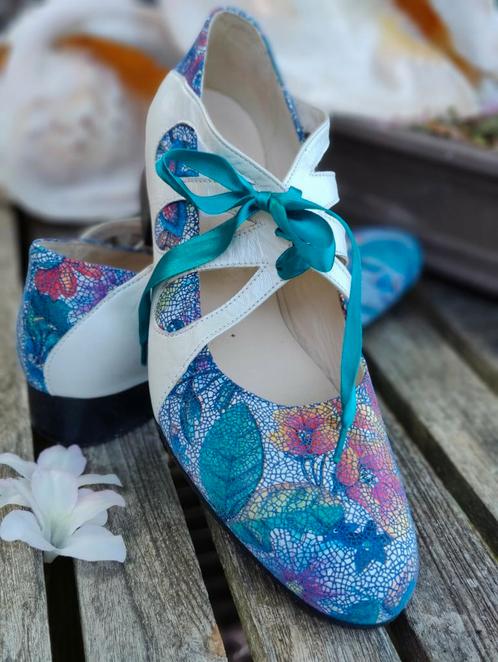 The Bird Elegante muiltjes maat 42,5 nieuw, Kleding | Dames, Schoenen, Nieuw, Sandalen of Muiltjes, Ophalen of Verzenden