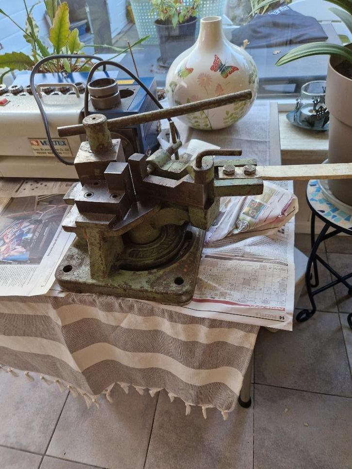 strippenbuiger tarzan, Doe-het-zelf en Verbouw, Gereedschap | Freesmachines, Gebruikt, Elektrisch, Ophalen