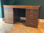 Bureau, Ophalen