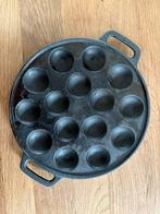 Originele gietijzeren poffertjesplaat, Huis en Inrichting, Keuken | Potten en Pannen, Ophalen of Verzenden, Zo goed als nieuw
