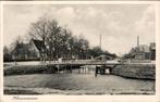 Klazienaveen met brug  jaren 30, Verzamelen, Ansichtkaarten | Nederland, Verzenden, 1920 tot 1940, Gelopen, Groningen