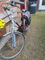 Gazelle dames fiets. Gewone trap fiets. Dus geen elektrische, Fietsen en Brommers, Elektrische fietsen, Ophalen, Gebruikt, Overige merken