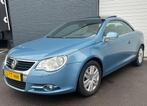 Volkswagen Eos 2.0 TDI AIRCO/CRUISE/XENON/STOELVERWARMING, Voorwielaandrijving, Gebruikt, Zwart, Cabriolet