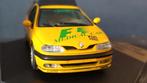 Renault Laguna Break F1 Medical Car 1:43 Vitesse Pol, Hobby en Vrije tijd, Modelauto's | 1:43, Ophalen of Verzenden, Zo goed als nieuw