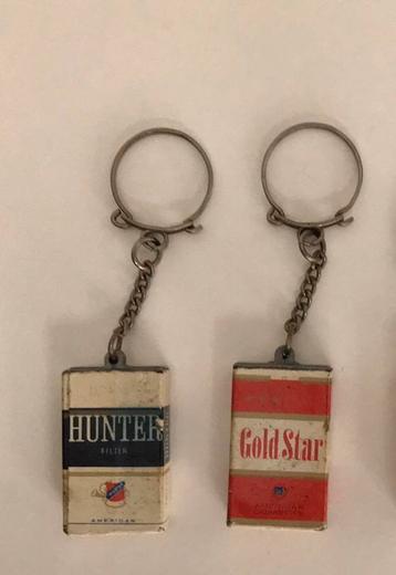 Sleutelhanger pakje sigaretten, hunter, gold star beschikbaar voor biedingen