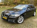 BMW 5-Serie 2.0 520D Touring AUT 2016 Bruin metallic, Auto's, BMW, Achterwielaandrijving, 1995 cc, Stationwagon, Diesel