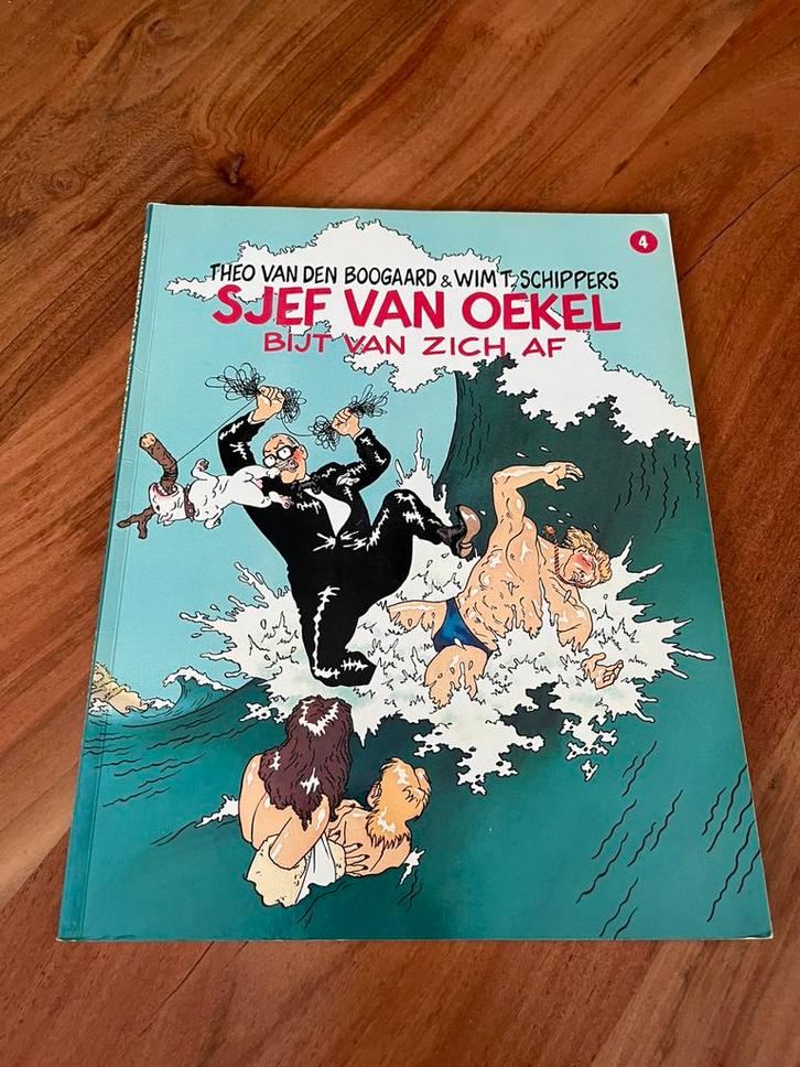 SJEF VAN OEKEL 04 BIJT VAN ZICH AF, Boeken, Stripboeken, Zo goed als nieuw, Eén stripboek, Ophalen of Verzenden