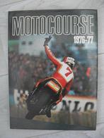 zeldzaam motocourse boek 1976 - 77 barry sheene tt assen, Verzamelen, Automerken, Motoren en Formule 1, Motoren, Ophalen of Verzenden