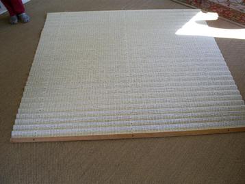 Retro Balastore Luxaflex van hout en dik papier beschikbaar voor biedingen