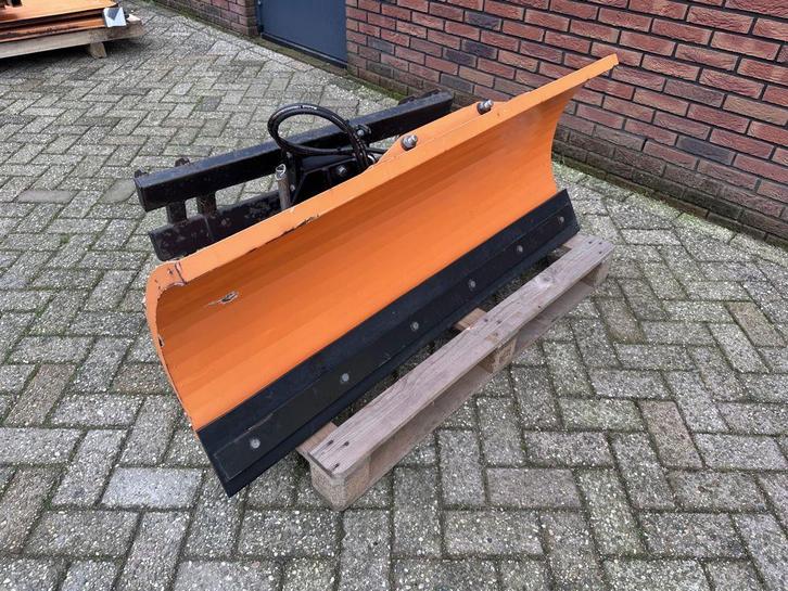 FRONTSCHUIF HYDR, VERSTELBAAR, Zakelijke goederen, Machines en Bouw | Onderhoud en Reiniging