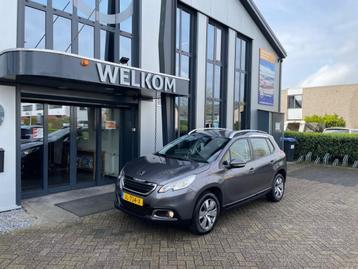 Peugeot 2008 1.2 PureTech Automaat, Navi, Airco, PDC, Cruise beschikbaar voor biedingen