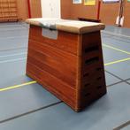 Turnkast met uniek middenstuk, Sport en Fitness, Turnen, Ophalen, Gebruikt, Bruin, Overige typen