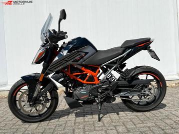 KTM 125 DUKE (bj 2023 - 5.885km) A1 rijbewijs beschikbaar voor biedingen