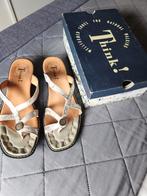 Mooie leren Think! Slippers 43, Wit, Think!, Ophalen of Verzenden, Zo goed als nieuw