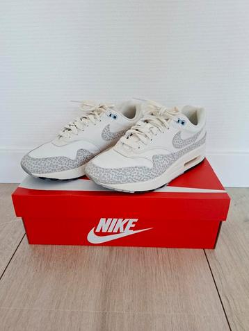 Nike Air Max 1 Safari summit white/phantom sail, maat 37,5  beschikbaar voor biedingen