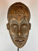 250234 - Oud Afrikaans Chokwe masker uit Angola., Ophalen of Verzenden