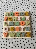 Houten alfabet puzzel, Ophalen of Verzenden, 10 tot 50 stukjes, Zo goed als nieuw, Van hout