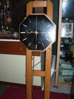 WANDKLOK WUBA, Ophalen of Verzenden