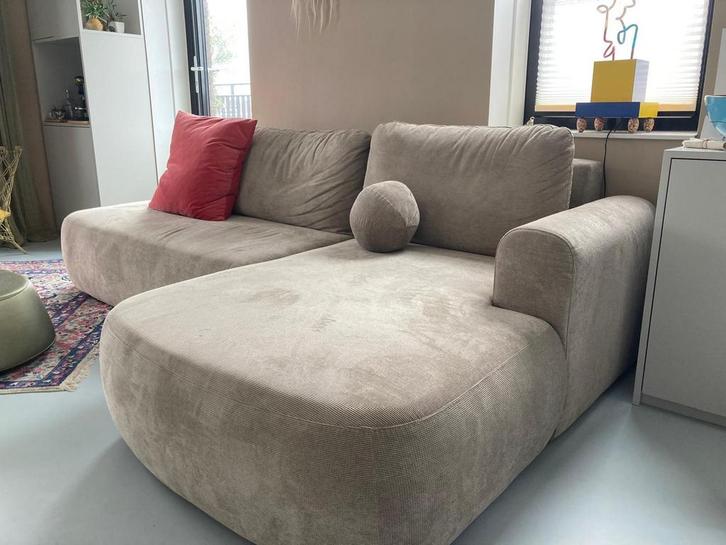 Slaapbank Bodio Molly 4 mnd, Huis en Inrichting, Banken | Sofa's en Chaises Longues, Zo goed als nieuw, Tweepersoons, 250 tot 300 cm
