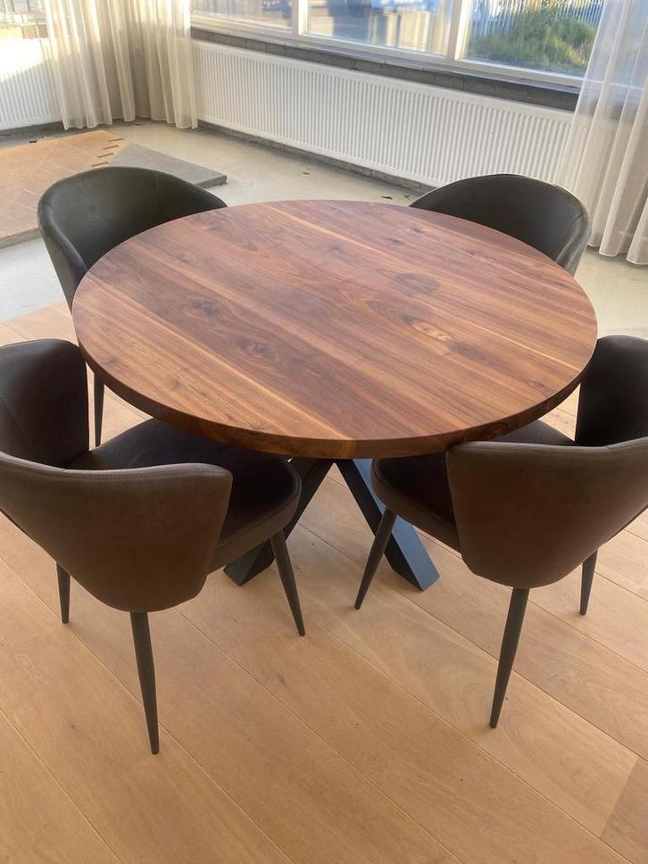Ronde Noten Houten Tafel - Uitverkoop!, Huis en Inrichting, Tafels | Eettafels, Nieuw, 100 tot 150 cm, 100 tot 150 cm, Vier personen