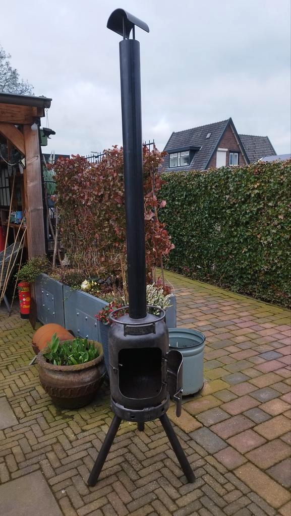 Mooi degelijke Tuinkachel, Terraskachel, Tuinhaard, Vuurkorf, Tuin en Terras, Tuinhaarden, Nieuw, Ophalen of Verzenden