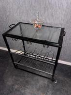 Beliani Marcola drankentrolley in zwart ijzer en glas., 50 tot 100 cm, Rond, Ophalen of Verzenden, Minder dan 50 cm