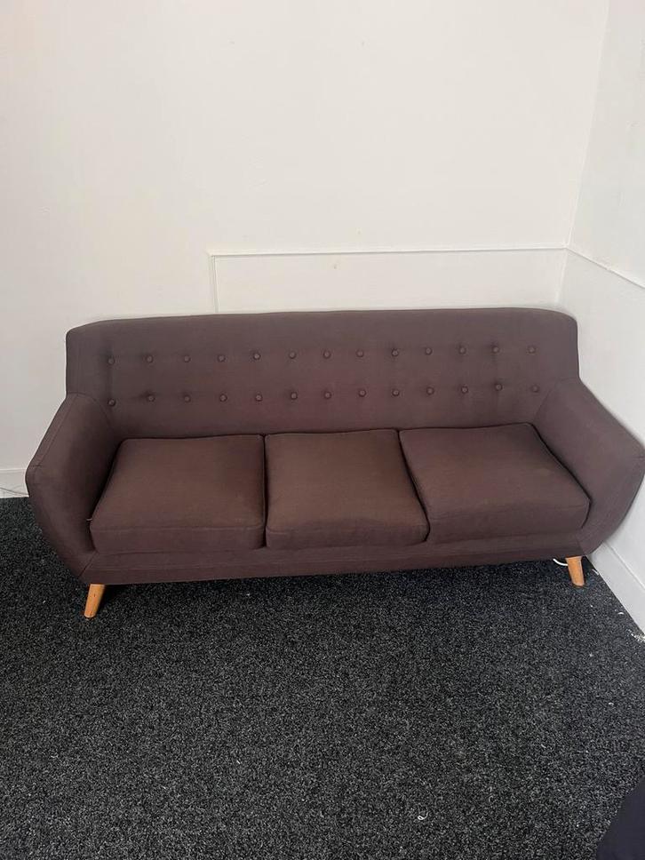 Mooie bank van 1m80cm in zeer goede staat!, Huis en Inrichting, Banken | Bankstellen, Zo goed als nieuw, Rechte bank, Driepersoons