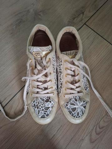 Guess schoenen  beschikbaar voor biedingen