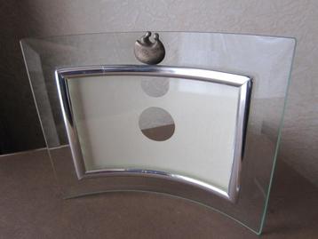 Mooie fotolijst - gebogen concaaf glas - messing koppeltje  beschikbaar voor biedingen