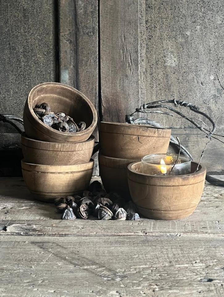 Houten schaaltje, Huis en Inrichting, Woonaccessoires | Schalen en Manden, Nieuw, Schaal, Rond, Hout, Ophalen of Verzenden