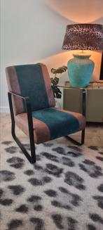 Comfortabele stoel, rib stof stoel, stalen poten,  vt wonen, Huis en Inrichting, Fauteuils, Ophalen, Zo goed als nieuw, 50 tot 75 cm