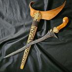 Keris Jangkung 3 Luk Pamor Dwiwarna Untu Walang KNN21, Verzenden