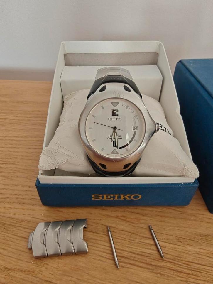 Seiko Kinetic Auto Relay SJ22-0A70 - Jaar 2000, Sieraden, Tassen en Uiterlijk, Horloges | Heren, Gebruikt, Seiko, Staal, Ophalen of Verzenden