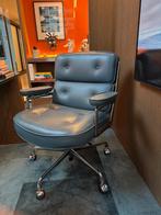 Charles & Ray Eames, Lobby Stoel ES 105, Vitra, Huis en Inrichting, Bureaustoelen, Ophalen of Verzenden, Zo goed als nieuw, Blauw
