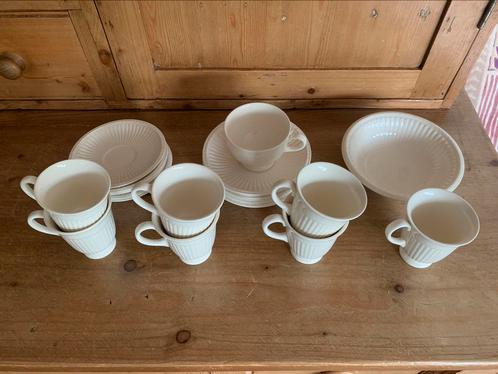 Vintage Wedgwood Edme 19 delig, Huis en Inrichting, Keuken | Servies, Gebruikt, Kop(pen) en/of Schotel(s), Wedgwood, Porselein