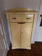 Wandkastje, Huis en Inrichting, Kasten | Wandmeubels, Ophalen, Zo goed als nieuw, Minder dan 150 cm, Minder dan 100 cm