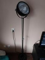 Industriële lamp IKEA SVARTNORA verstelbaar, Huis en Inrichting, Lampen | Vloerlampen, Ophalen, Zo goed als nieuw, Metaal, 150 tot 200 cm