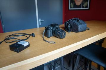 Canon EOS 600D + 18-55 lens (incl. lader en tas) beschikbaar voor biedingen