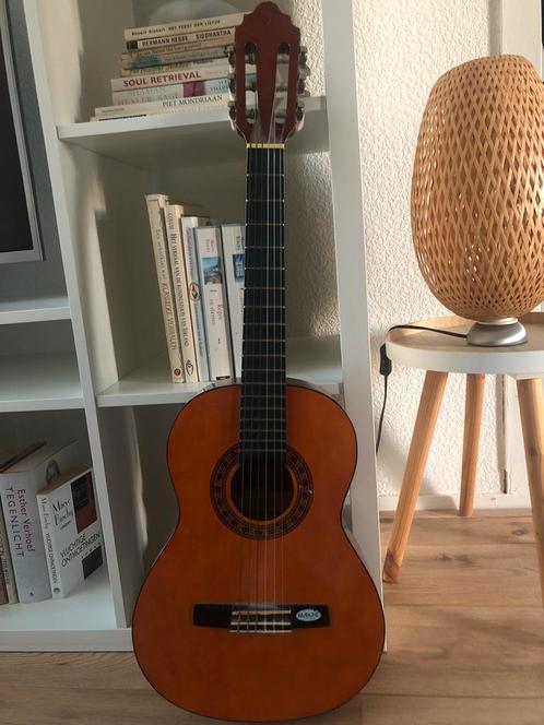 Klassieke Valencia Gitaar CG-160-12 kind Spaans, Muziek en Instrumenten, Snaarinstrumenten | Gitaren | Akoestisch, Gebruikt, Klassieke of Spaanse gitaar