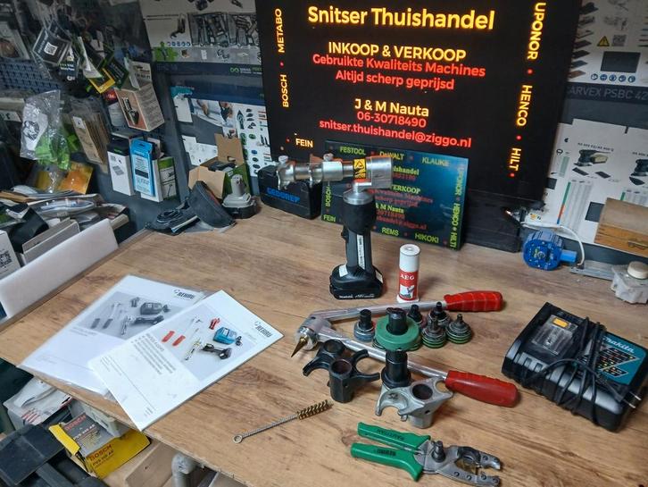 Rehau Persset., Doe-het-zelf en Verbouw, Gereedschap | Handgereedschap, Gebruikt, Ophalen of Verzenden