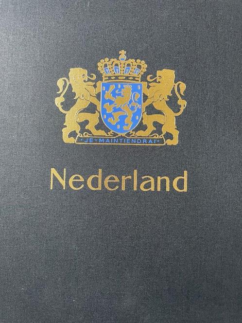 Postzegelverzameling en Eerste Dagenveloppen, Postzegels en Munten, Postzegels | Volle albums en Verzamelingen, Nederland, Ophalen