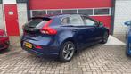 Volvo V40 2.0 D2 Ocean Race Business TREKHAAK / XENON / PANO, Auto's, Voorwielaandrijving, Gebruikt, Euro 6, 4 cilinders