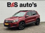 Volkswagen Tiguan 1.4 TSI Navigatie Pano Trekhaak Parkeersen, Auto's, Voorwielaandrijving, Gebruikt, Euro 6, 4 cilinders