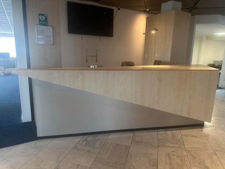 Receptiebalie, Huis en Inrichting, Bureaus, Gebruikt, Bureau, In hoogte verstelbaar, Ophalen